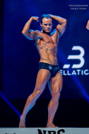 СLASSIC PHYSIQUE НОВИЧКИ